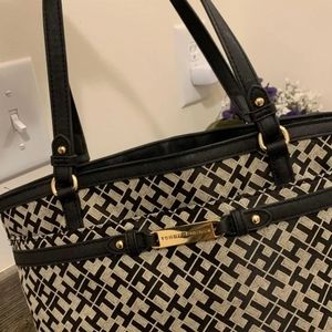 Tommy Hilfiger tote purse